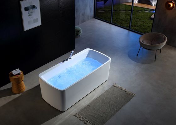 Une baignoire de massage acrylique à LED basse lumière avec pompe de massage 1.0HP